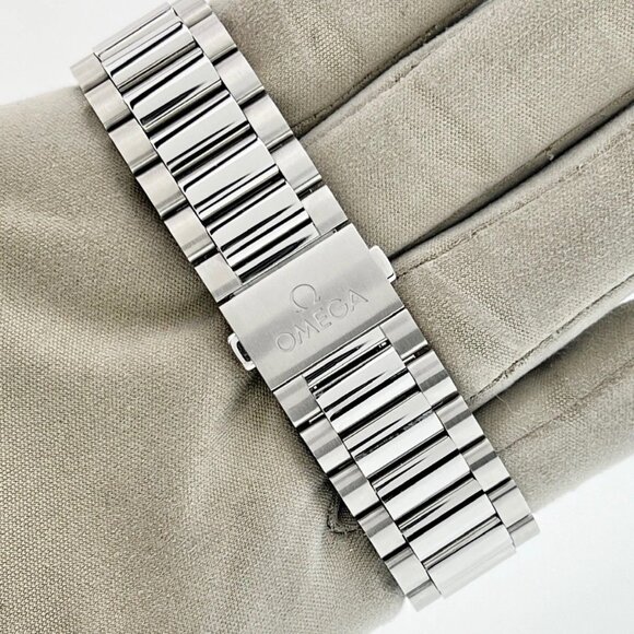 Omega Seamaster Steel Brown Dial 38mm Automatic Mens Watch 220.10.38.20.09.001 - Picture 6 of 9